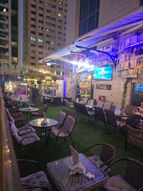 Drive through at Transilvania Cafe